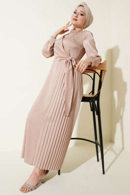 Pileli Yan Bağlamalı Saten Abiye Elbise Bej - Elbise