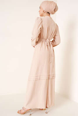 Pilise Detaylı Kuşaklı Elbise Bej - Thumbnail