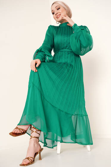 Piliseli Balon Kol Saten Elbise Yeşil - Tesettür Elbise