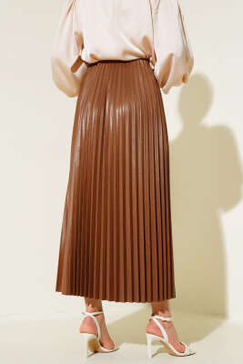 Piliseli Etek Latte - Uzun Etek