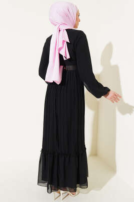 Piliseli Fırfırlı Kuşaklı Şifon Elbise Siyah - Tesettür Elbise
