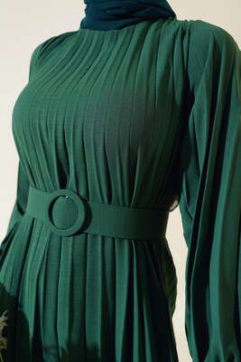 Piliseli Kemerli Ayrobin Elbise Pers Yeşili - Tesettür Elbise