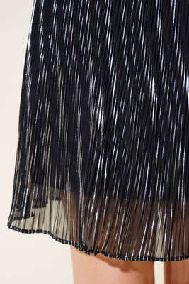 Piliseli Mini Etek Siyah Çizgili - Kadın Giyim Modelleri