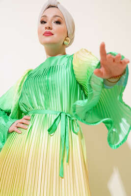 Piliseli Saten Elbise Yeşil - Thumbnail