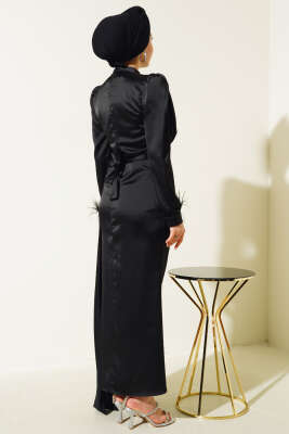 Piliseli Tüylü Manşet Elbise Siyah - Tesettür Elbise