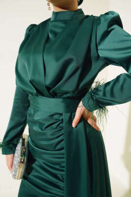 Piliseli Tüylü Manşet Elbise Zümrüt - Tesettür Elbise