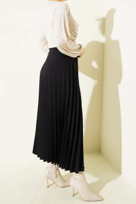 Piliseli Yan Kemer Detaylı Etek Siyah - Etek