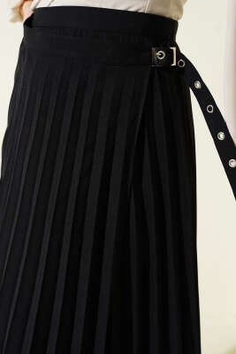 Piliseli Yan Kemer Detaylı Etek Siyah - Etek