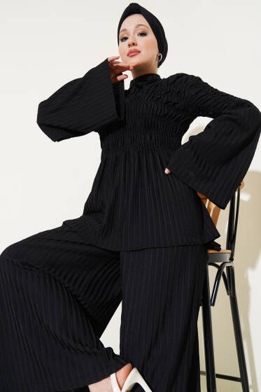 Pliseli Büzgülü İkili Takım Siyah - İkili Takım