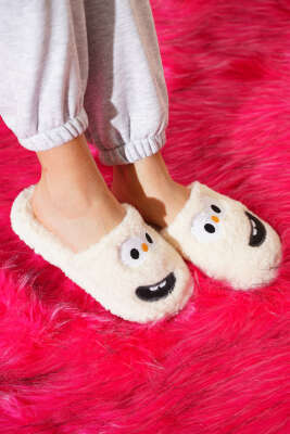 Pofuduk Detaylı Kadın Terlik Ekru - ALMİNA