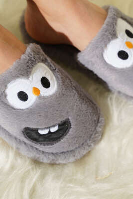 Pofuduk Detaylı Kadın Terlik Gri - Terlik