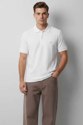Polo Yaka Arma Detaylı Erkek T-shirt Beyaz - BESSE