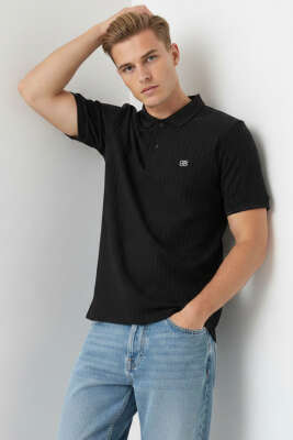 Polo Yaka Arma Detaylı Erkek T-shirt Siyah - BESSE