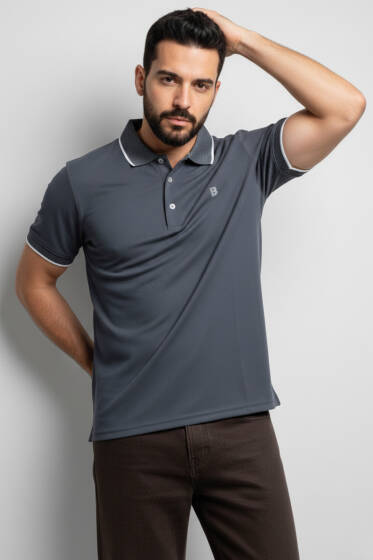 Polo Yaka Düğmeli Arma Detaylı Erkek T-shirt Füme - Erkek T-shirt