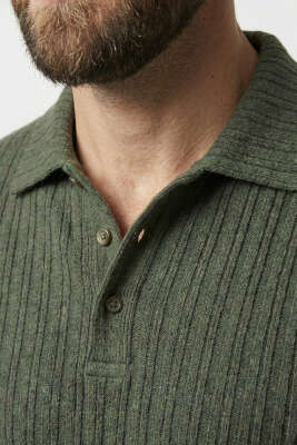 Polo Yaka Kabartma Çizgili Erkek Sweatshirt Haki - Erkek T-shirt