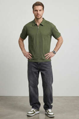 Polo Yaka Kol Yazılı Oversize Erkek T-shirt Haki - Erkek T-shirt