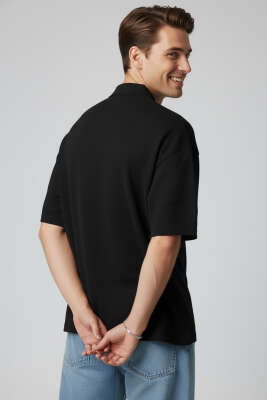 Polo Yaka Yazılı Erkek Triko T-shirt Siyah - Erkek T-shirt