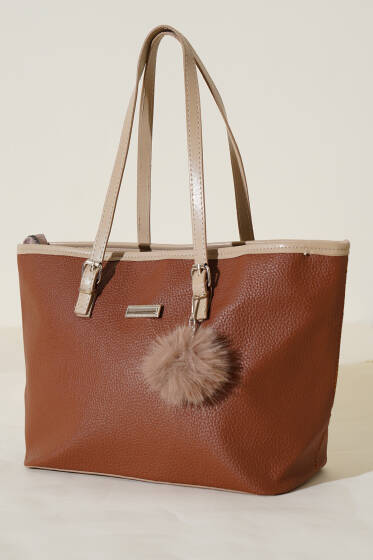 Ponpon Aksesuarlı Kol Çantası Taba - Kol Çantası