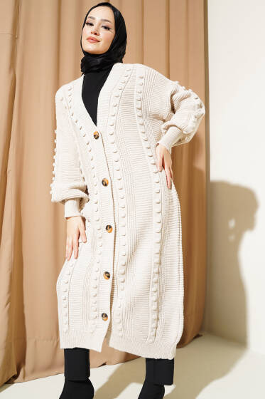 Ponponlu Düğmeli Uzun Triko Hırka Bej - Hırka