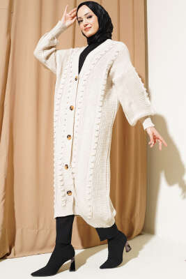 Ponponlu Düğmeli Uzun Triko Hırka Bej - Triko Hırka