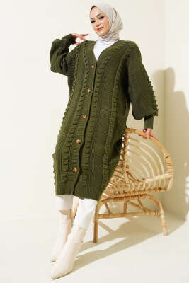 Ponponlu Düğmeli Uzun Triko Hırka Haki - Triko Hırka