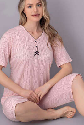 Puantiyeli Düğmeli Kapri Pijama Takımı Yavru Ağzı - Kadın Pijama Takımı