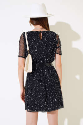 Puantiyeli Kemerli Mini Elbise Siyah - Kadın Giyim Modelleri