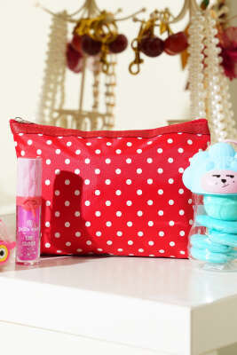 Puantiyeli Makyaj Çantası Kırmızı - NEW WELL