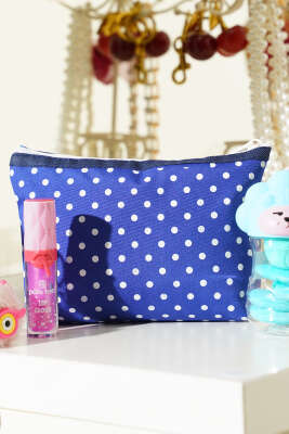 Puantiyeli Makyaj Çantası Saks - NEW WELL