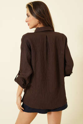 Pul Detaylı Çizgi Kabartma Gömlek Kahve - Kadın Giyim Modelleri