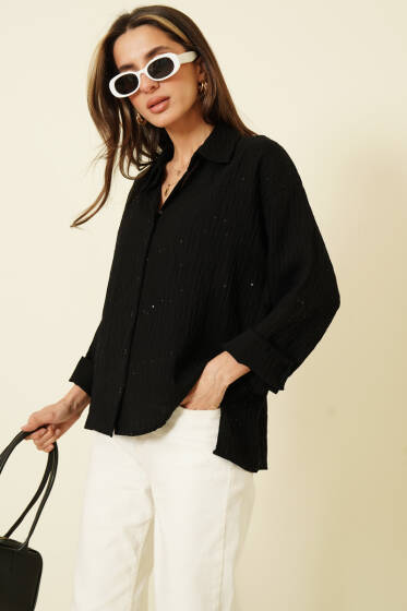 Pul Detaylı Çizgi Kabartma Gömlek Siyah - Kadın Giyim Modelleri