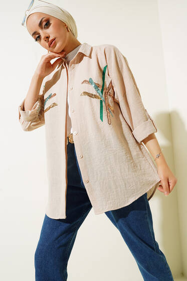 Pul Nakışlı Uzun Kollu Gömlek Bej - Gömlek