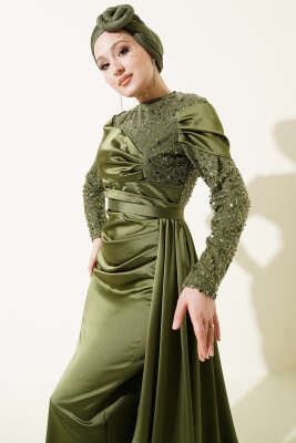 Pul Payet Detaylı Kuyruklu Abiye Elbise Haki - Elbise