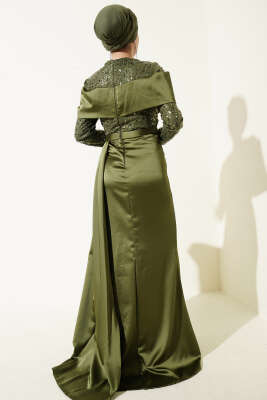 Pul Payet Detaylı Kuyruklu Abiye Elbise Haki - Elbise