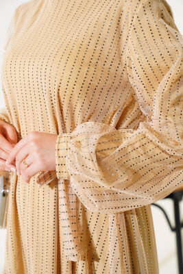 Pullu Kat Tül Elbise Camel - Tesettür Elbise