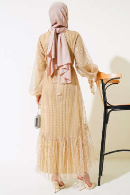 Pullu Kat Tül Elbise Camel - Tesettür Elbise