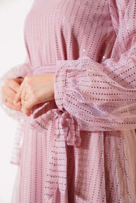 Pullu Kat Tül Elbise Pudra - Tesettür Elbise