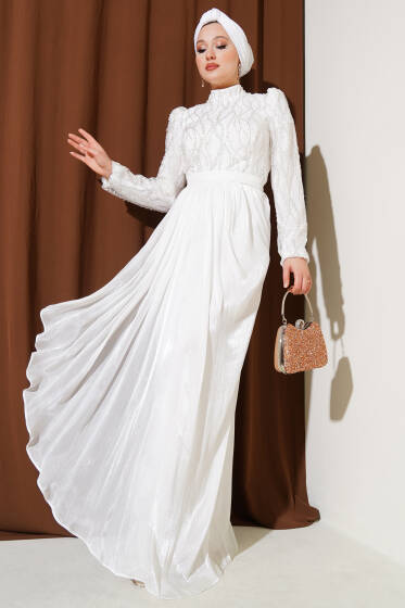 Pullu Taşlı Kuşaklı Abiye Elbise Beyaz - Elbise