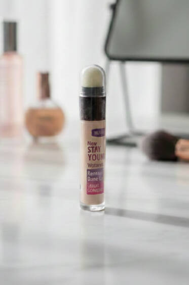 Pürüzsüz Göz Altı Kapatıcısı 102 - Göz Makyajı