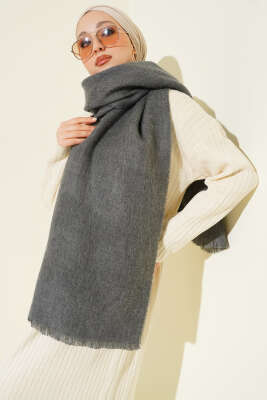 Püskül Detaylı Omuz Şalı Füme 