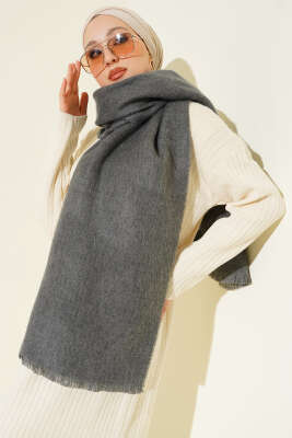 Püskül Detaylı Omuz Şalı Füme - Omuz Şalı