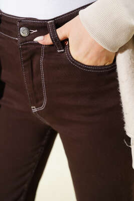 Püsküllü Dar Paça Kot Pantolon Kahve - Pantolon