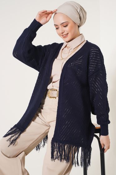  Püsküllü Lacivert Hırka - Hırka