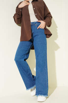 Püsküllü Paça Kot Pantolon Orta Mavi - Pantolon