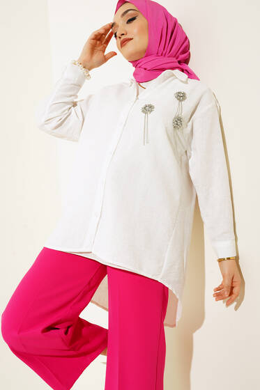 Püsküllü Taş Aksesuar Detaylı Keten Gömlek Ekru - Gömlek