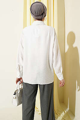 Püsküllü V Dantelli Gömlek Ekru - Gömlek