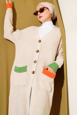 Renk Detaylı Salaş Bej Hırka - Hırka