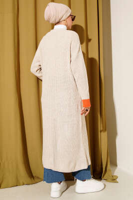 Renk Detaylı Salaş Bej Hırka - Hırka