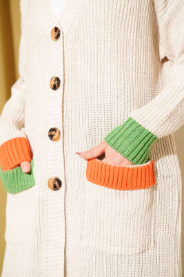 Renk Detaylı Salaş Bej Hırka - Hırka