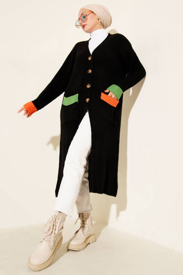 Renk Detaylı Salaş Siyah Hırka - Hırka